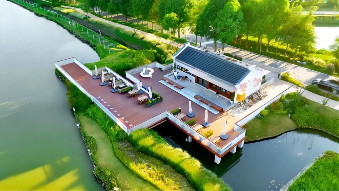 昆山全域土地综合整治， 由垃圾中转站改造而成的“昆恋咖啡馆”。昆山市委宣传部 供图