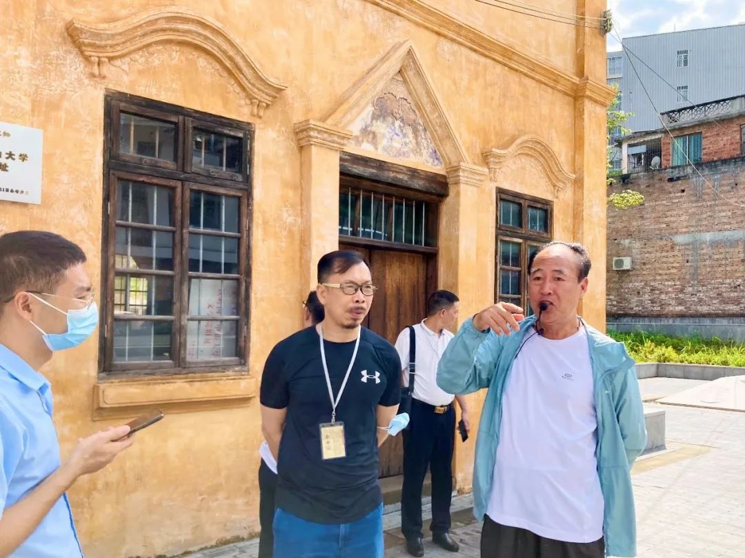 广州欧科项目组在铁岭文学院旧址调研